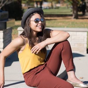 Meet your Posher, Christina